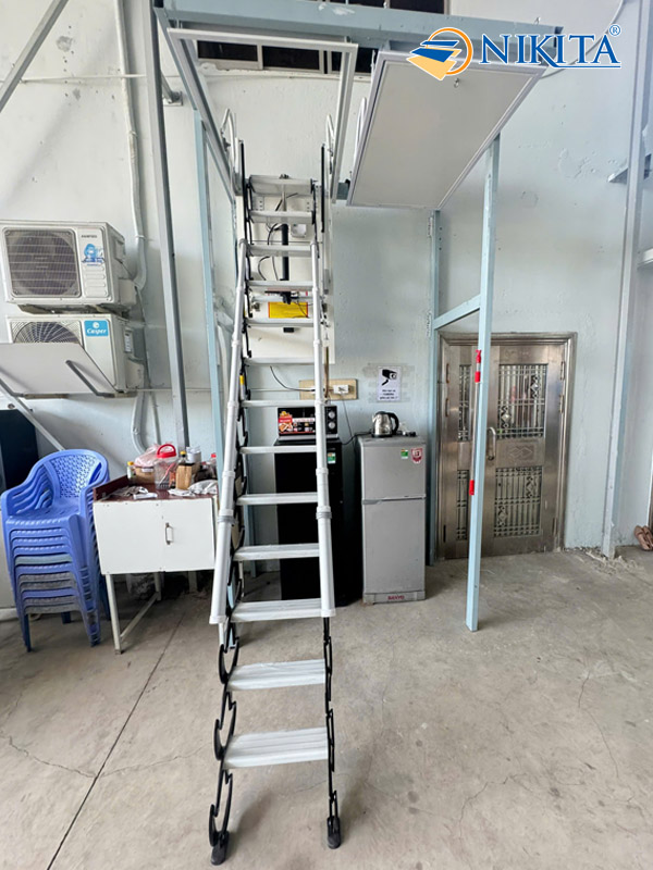 Cầu Thang Gác Xếp Điều Khiển Điện Cơ Âm Trần NIKITA NKT-AUT 3700
